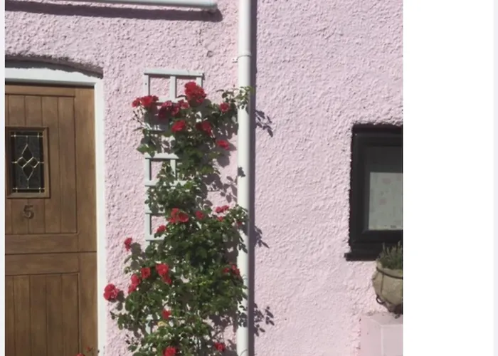 Red Rose Cottage